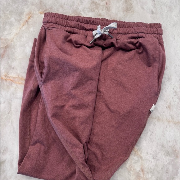 VUORI Marsala Heather Performance Joggers XS - Picture 1 of 3